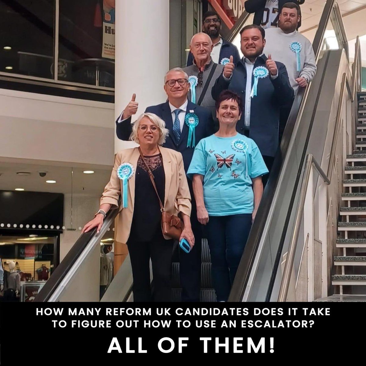 leecocker's tweet photo. Ok so who said candidates of @reformparty_uk can't work together as a team! @ReformUKSam is such a good leader! #Basildon #ReformUK #SackSam #ThumbsUp #AllThumbs #NoPolicies https://t.co/a2LttzuGRb