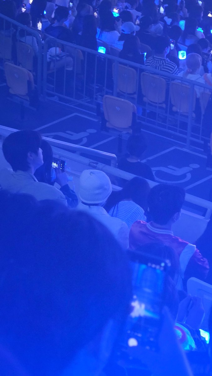 세훈 원빈 성찬 옴