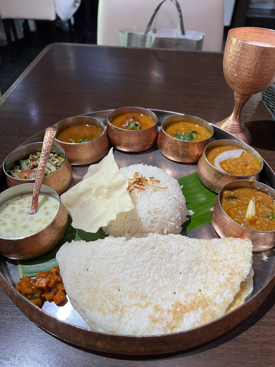 フーソ tweet media