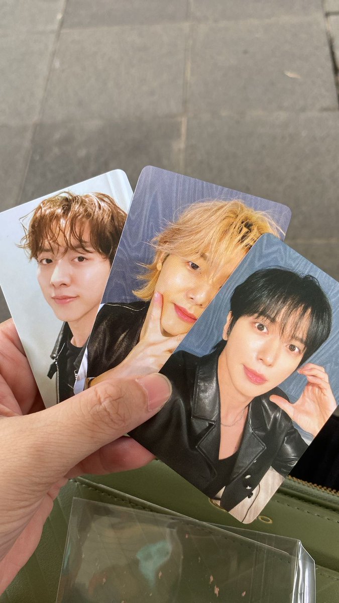 WTS PC CNBLUE 100rb/each 
 COD VENUE 
#WTS
#WTB 
#CNBLUE