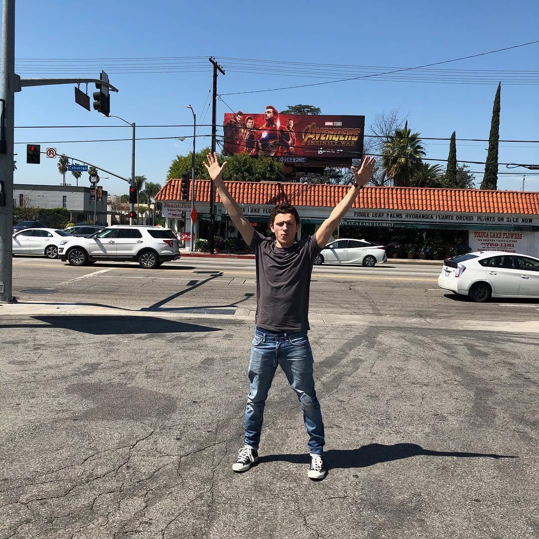 No Context Tom Holland tweet media