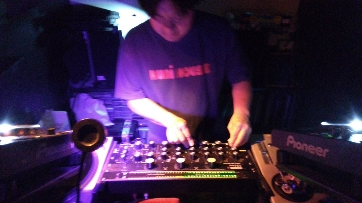 浦和着いた瞬間にｽｲｶ残高が923(ｸﾆさん)になってﾜﾛﾀ