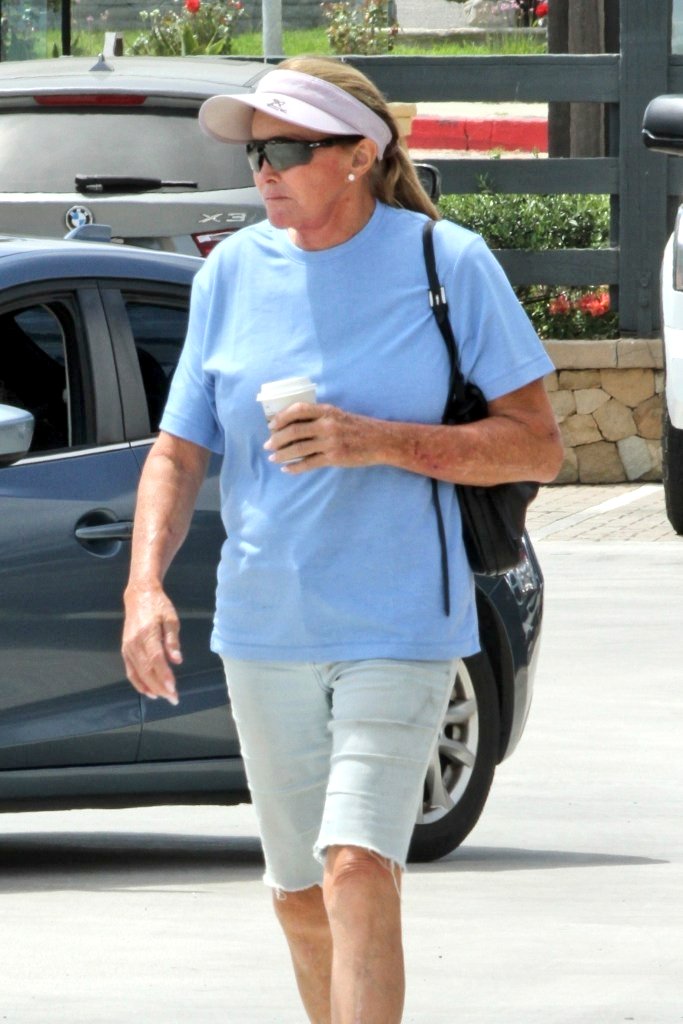 MichaelvanMind's tweet image. Male / Female who cares! 
But still a CXNT !

#CaitlynJenner #Gender #Passport