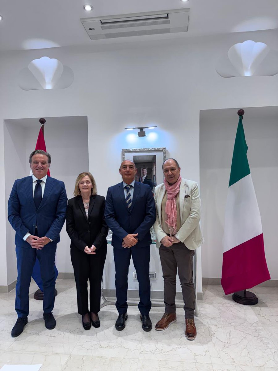 Embajada del Paraguay en Italia tweet media