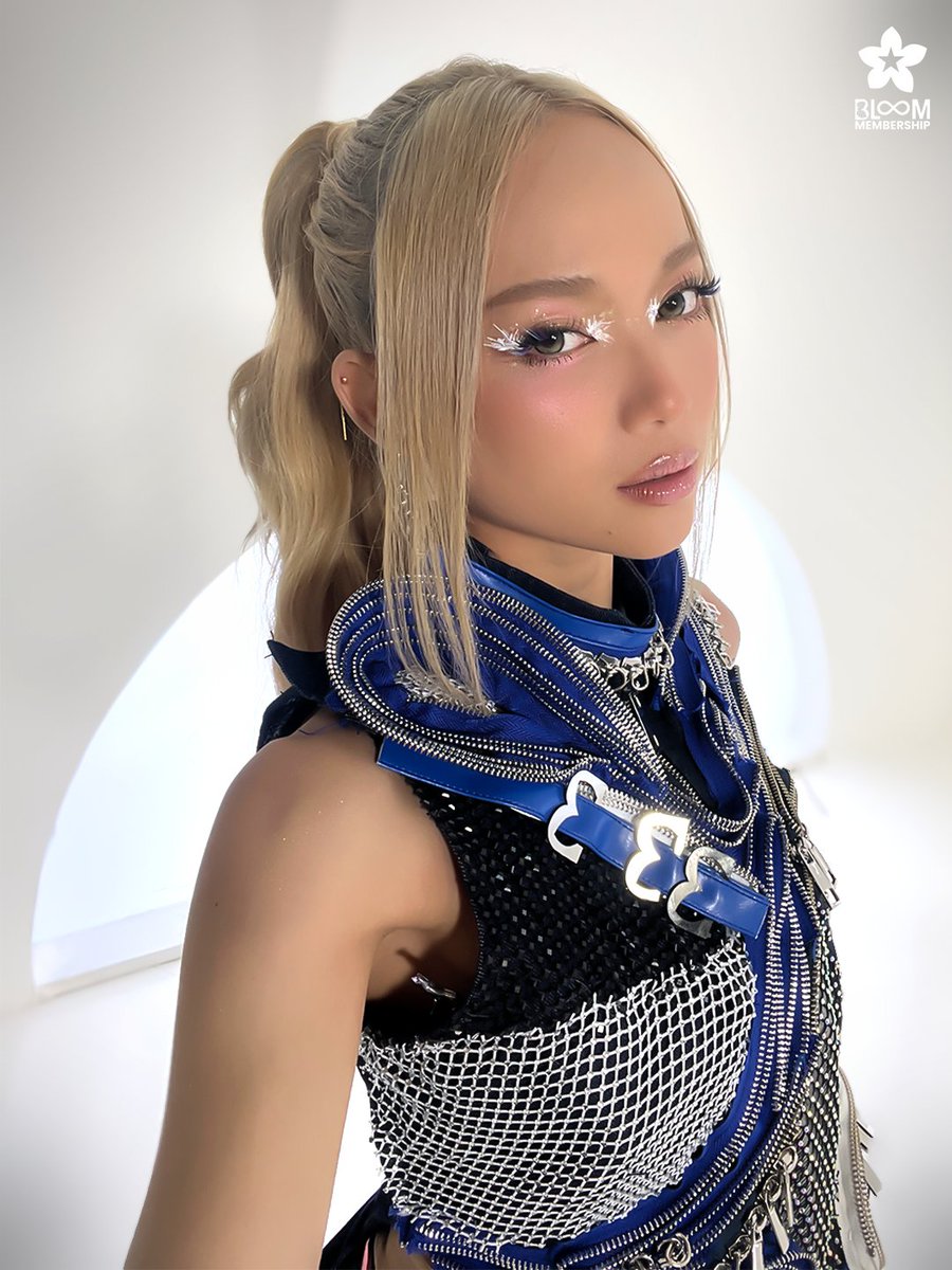 Gwen_Weverse's tweet photo. 🌟 #BINI Weverse post — 260418

[MEMBERSHIP]

#BINI_Gwen 2026 Coachella Week 2 Warrior Selfie

BINI BORN FOR COACHELLA

#BINI_CoachellaWk2 #BINICHELLA https://t.co/np1g2QwsiA