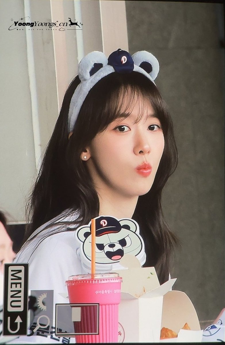 𝕐𝕠𝕠𝕟𝔸 𝕃𝕚𝕓𝕣𝕒𝕣𝕪☁️🦌🎀 tweet media