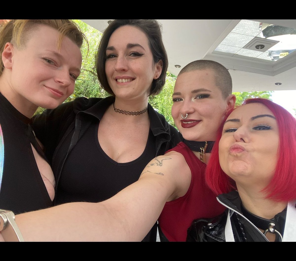Emily Addams - EmilyAddamsOfficial tweet media