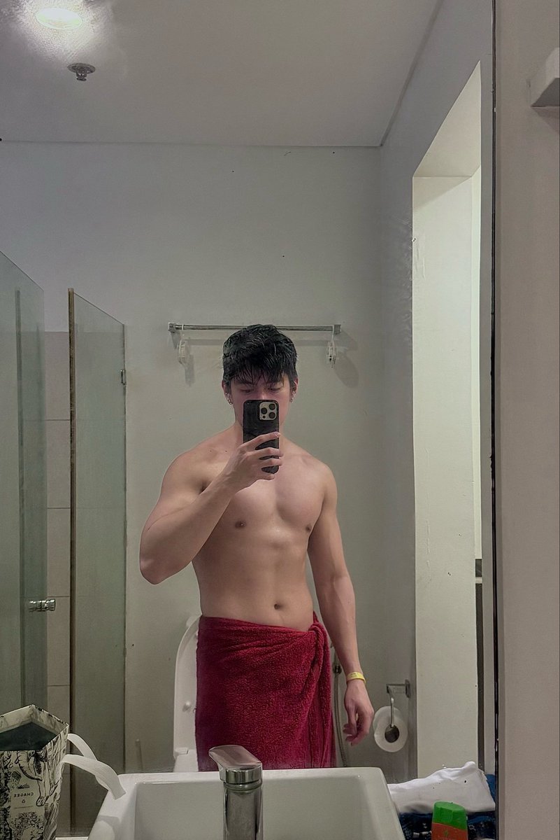 Danyel tweet media