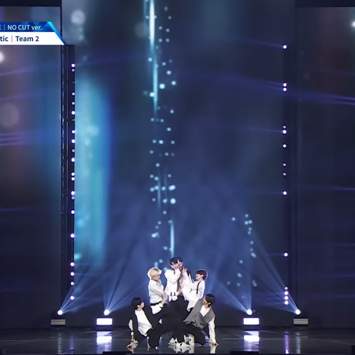 🪄︎︎🖤 tweet media