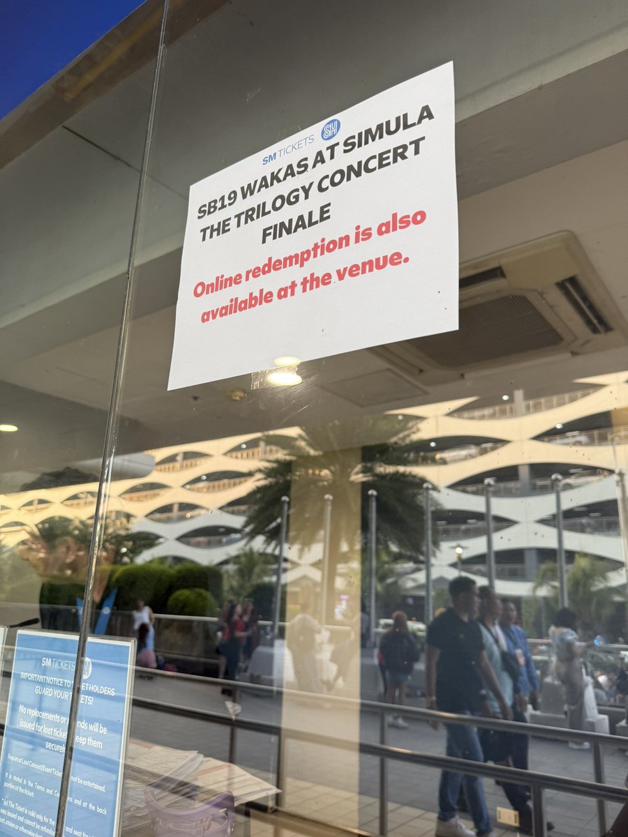 Princess. is perpetually tired 🍎 tweet media