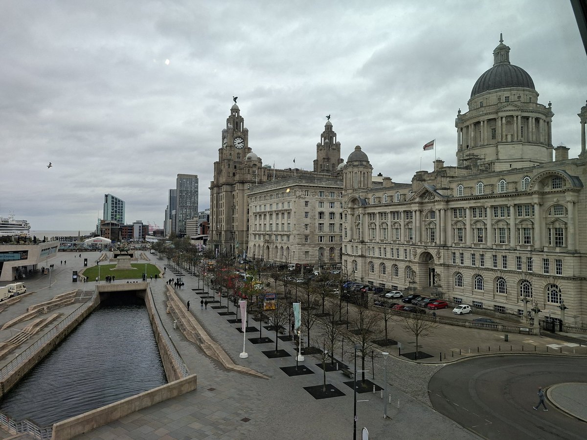 roger_grafton's tweet image. Well, #Liverpool.  You genuinely surprised me! Thanks for an anazing few days.  It was an absolute blast and I'll be back!!!