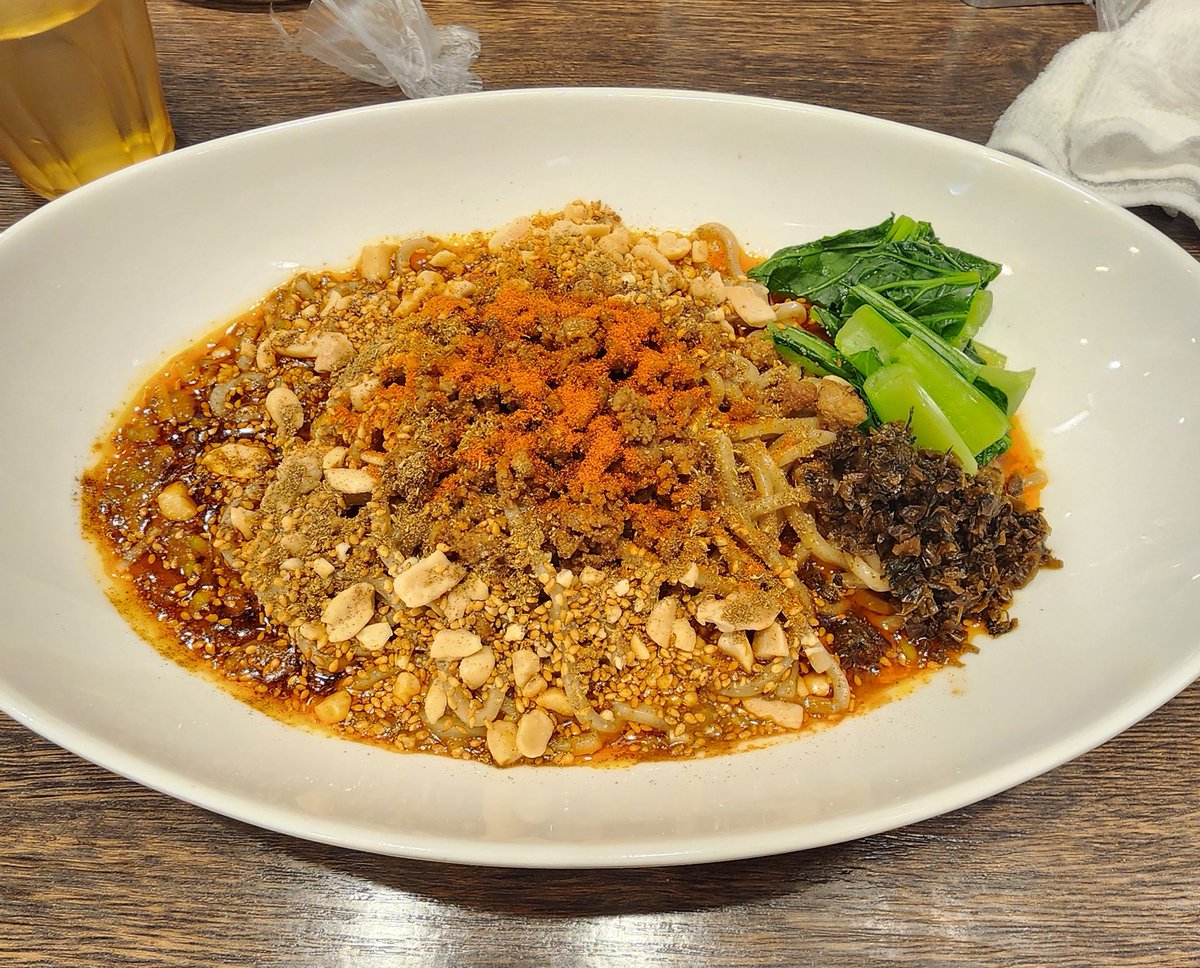 ニュータンタンメンがなければ雲林坊のタンタンメンを食べればいいじゃないとマリーアントワネットが言ったとか言わなかったとかw
辛さ痺れともにLevel5🌶️
美味しゅうございました😊