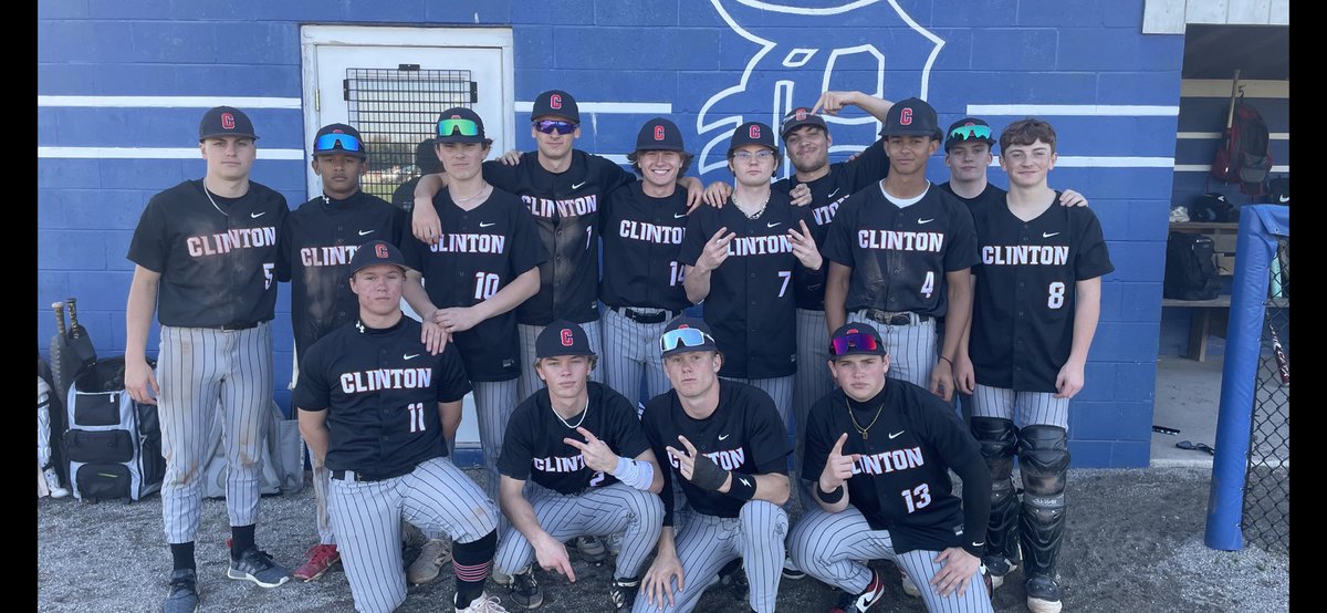 Clinton Varsity Baseball tweet media