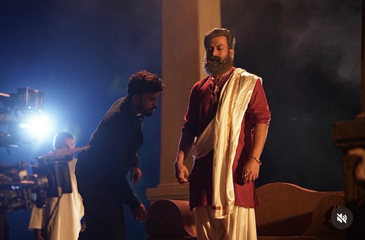 haron efendi 🗡️ tweet media