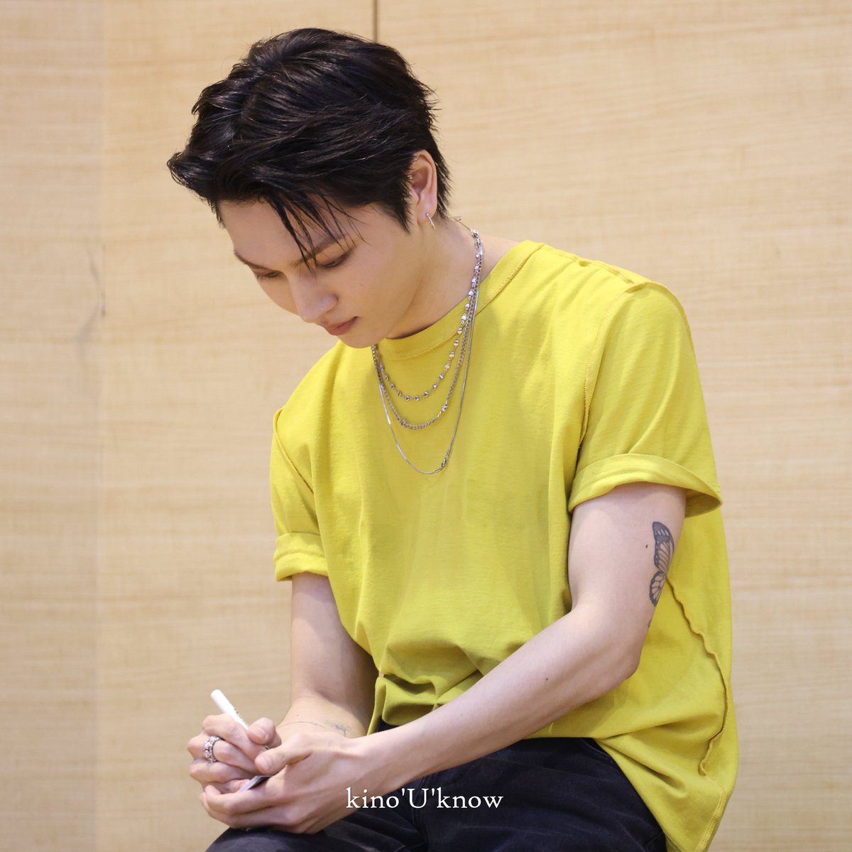 lookforkino's tweet photo. 260410 와 얼굴👏👏🖊️📖

 #키노 #KINO #펜타곤 #PENTAGON #대면팬싸 https://t.co/Wj4TBTVcB9