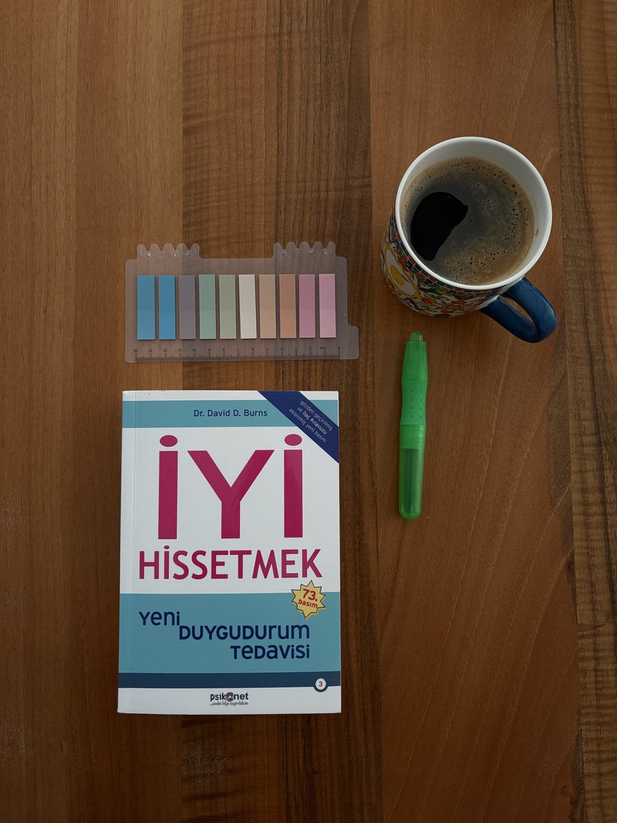 edasenoll1's tweet photo. "Siz yürümeyi de bu şekilde öğrendiniz. Bir gün beşiğininizden çıkıp oda içinde volta atmadınız. Dengenizi kaybettiniz ve yüzünüzün üstüne düştünüz ve kalkıp yeniden denediniz.
Hangi yaşta birden her şeyi bilmeniz ve artık daha fazla hata yapmamanız beklendi?" https://t.co/mZCfIuKCXM