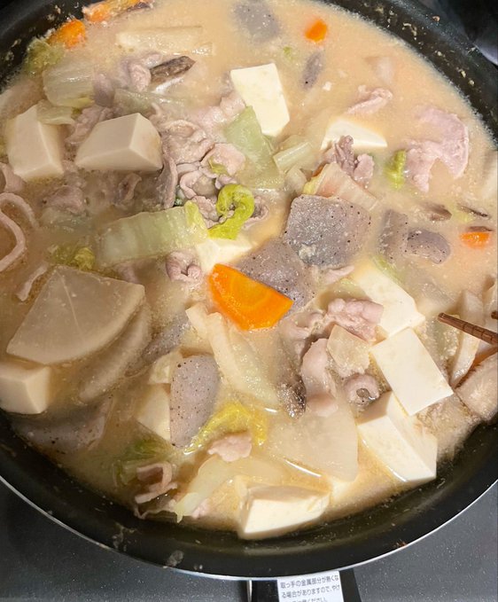 大量の豚汁を錬成… 