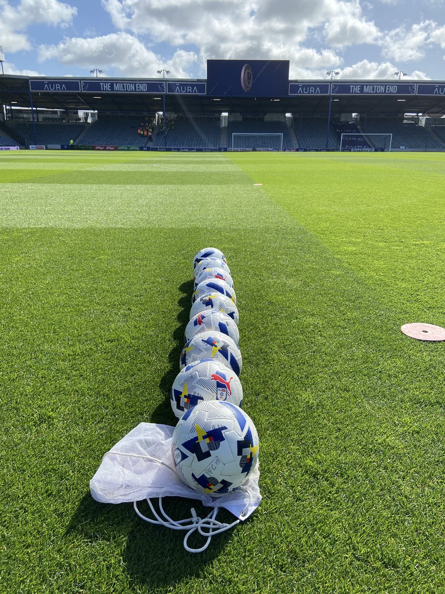 oldgrassie's tweet photo. Plenty of water for our game with Leicester https://t.co/sAXYmpgCAG