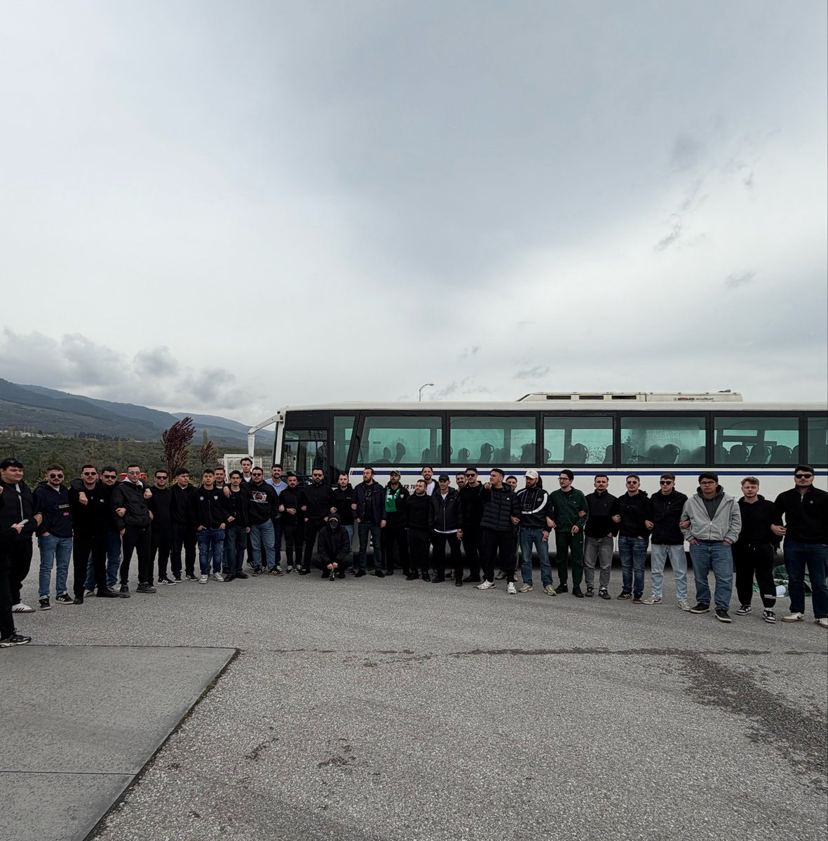 Herkes rahat olsun biz defanstayız.

📍 Gölcük