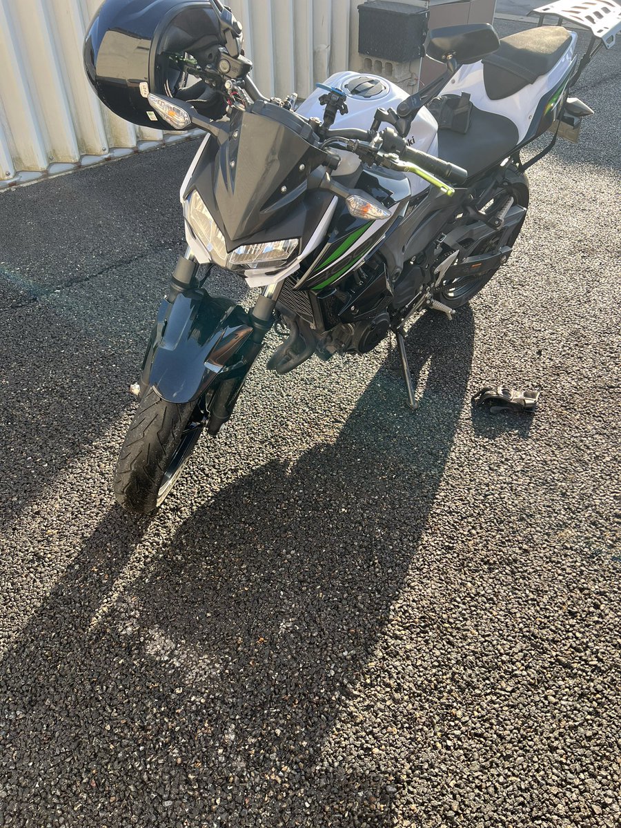 こうへい tweet media