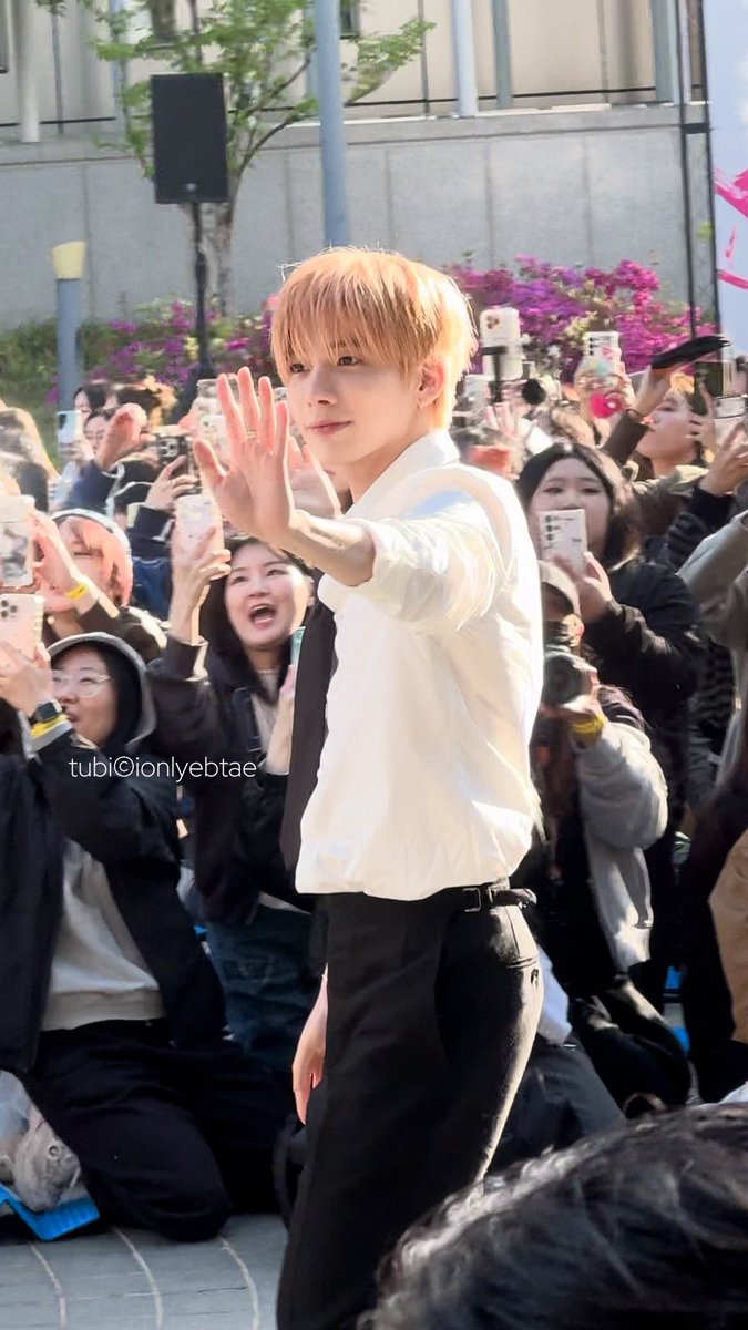 tubi♡ionlyebtae tweet media