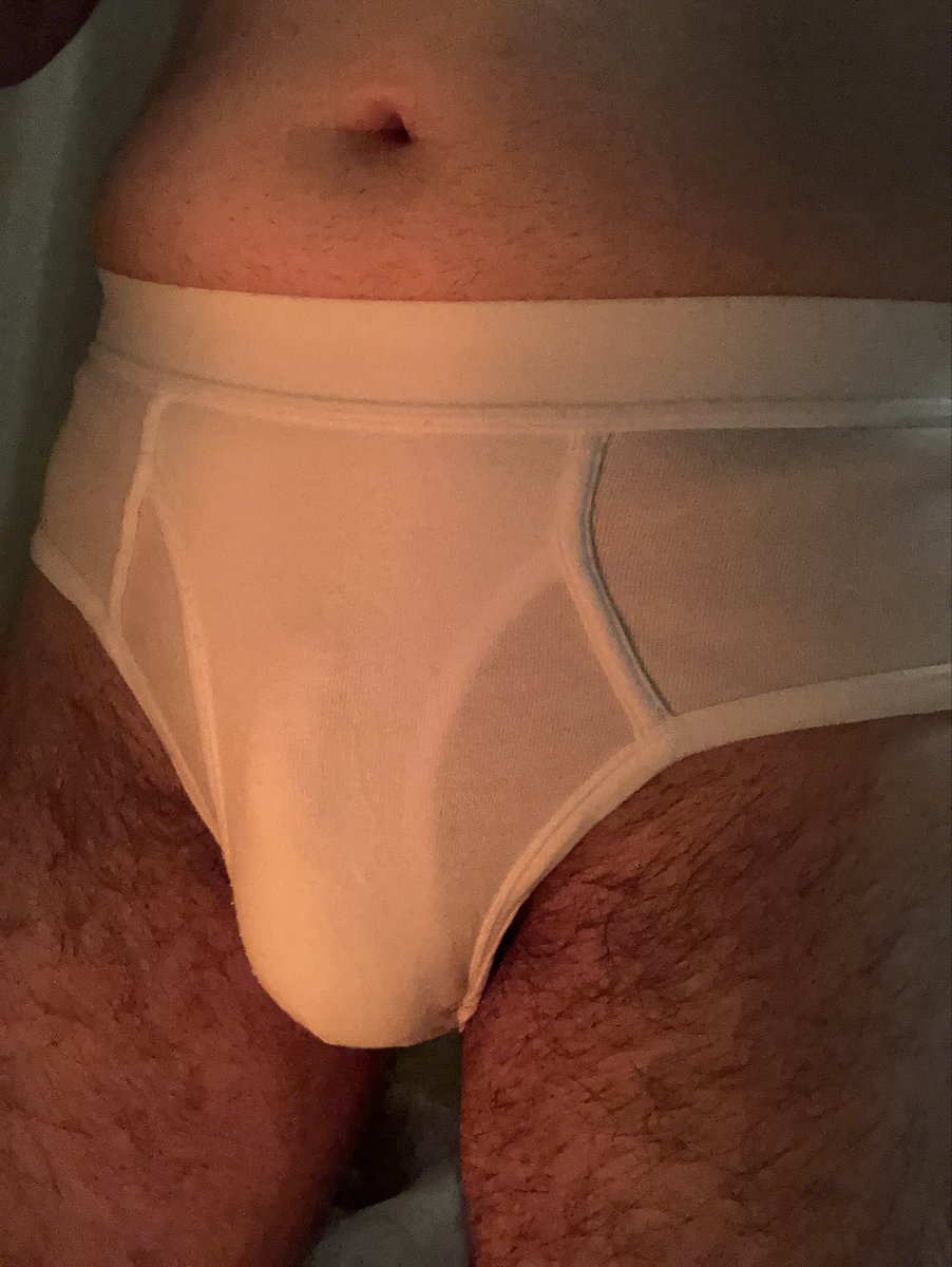 白ブリマン tweet media