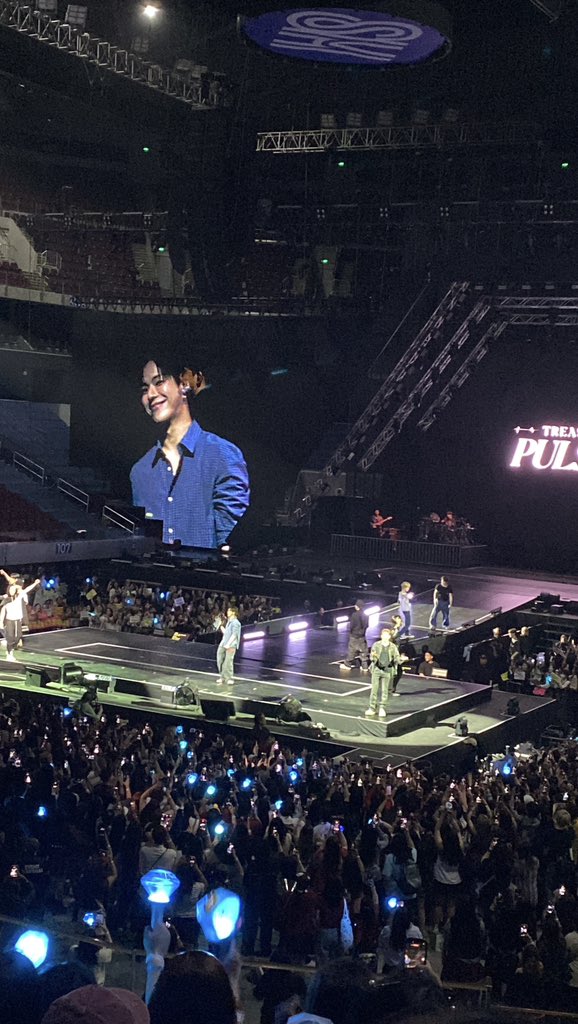 je 🌳☁️ tweet media