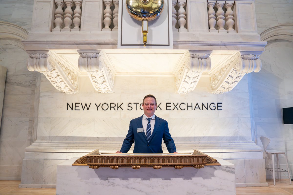 michaelbyrd's tweet photo. I’ve been lucky enough to attend a couple of @InvestAmerica24  | @TrumpAccounts events recently.
And both times, it felt like a ⚡️ strike.
A real 💡 moment.
Because you realize pretty quickly—this isn’t just a savings program.
It has potential to be something MUCH bigger.
If you put real capital into these accounts—especially in the communities that have never had access to compounding—and pair it with the right support…
financial literacy, reading, STEM, mentorship…
you’re not just building financial capital.
You’re building social capital.
And that compounds too.
Stronger families.
Better health outcomes.
More stability.
More ownership.
You start to see how this could chip away at things we’ve struggled with for decades—
the wealth gap, maternal mortality, generational poverty.
Not overnight.
But in a way that actually sticks.
That’s what hit me.
This isn’t just policy.
It’s a platform.
And it’s got me motivated to act.