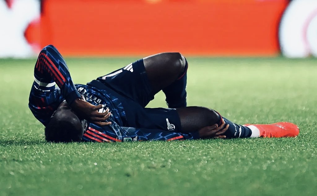 HarveyDiamonds tweet media