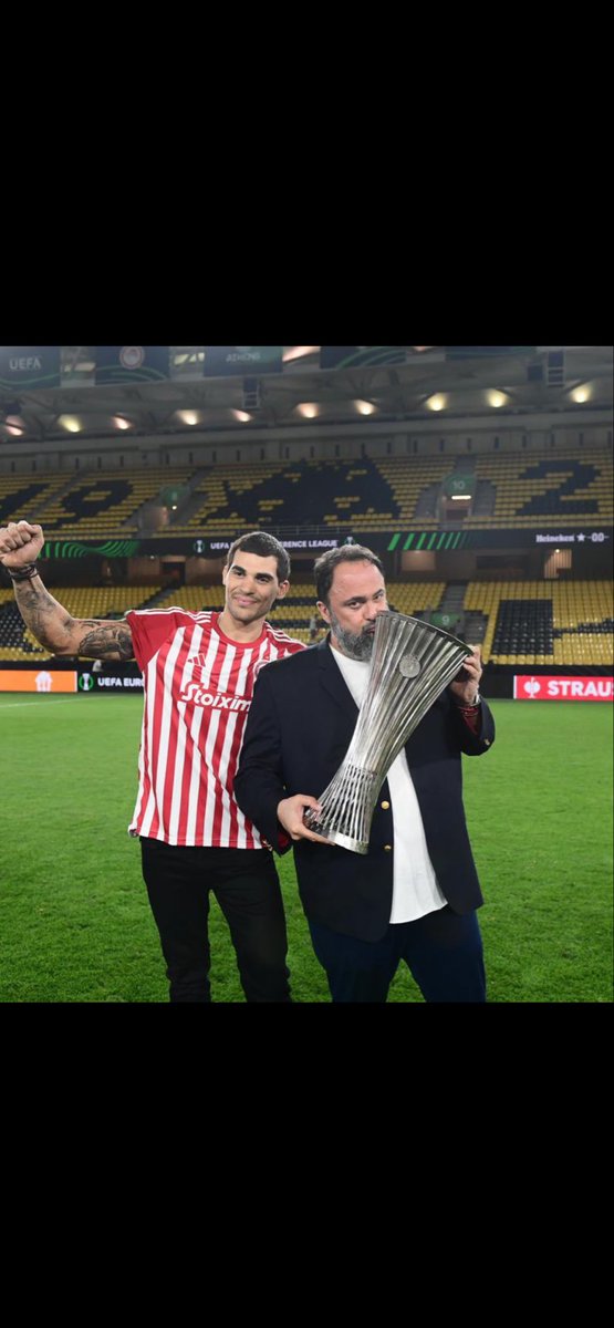 vagos🇬🇷🔴⚪️ tweet media