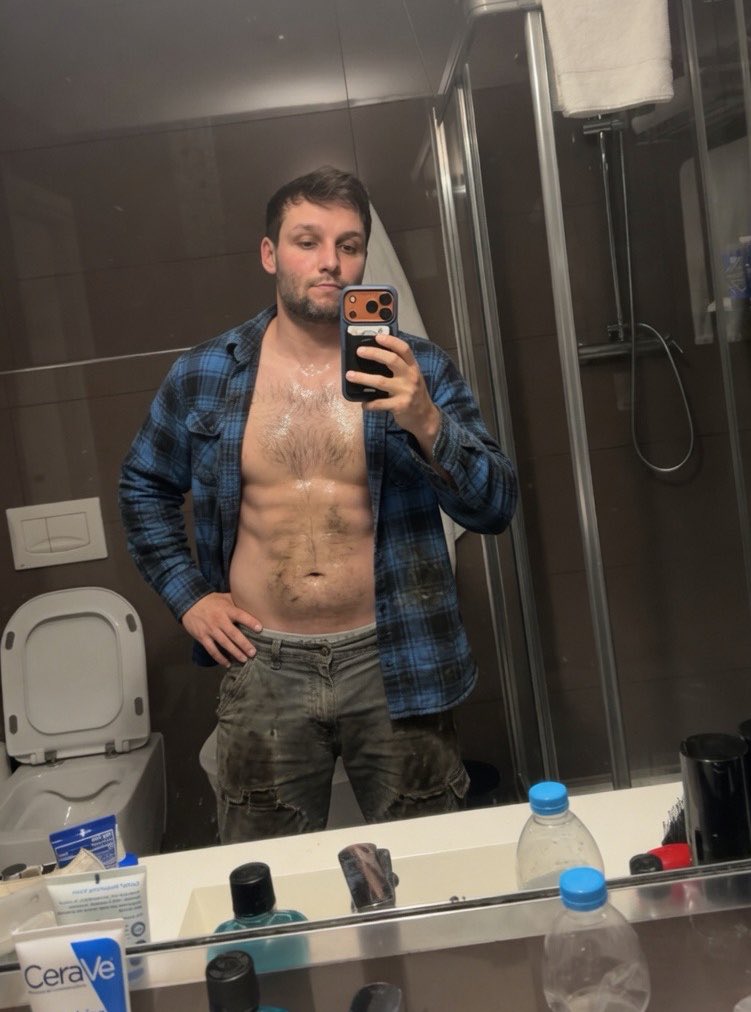 Jeffrey Carter tweet media