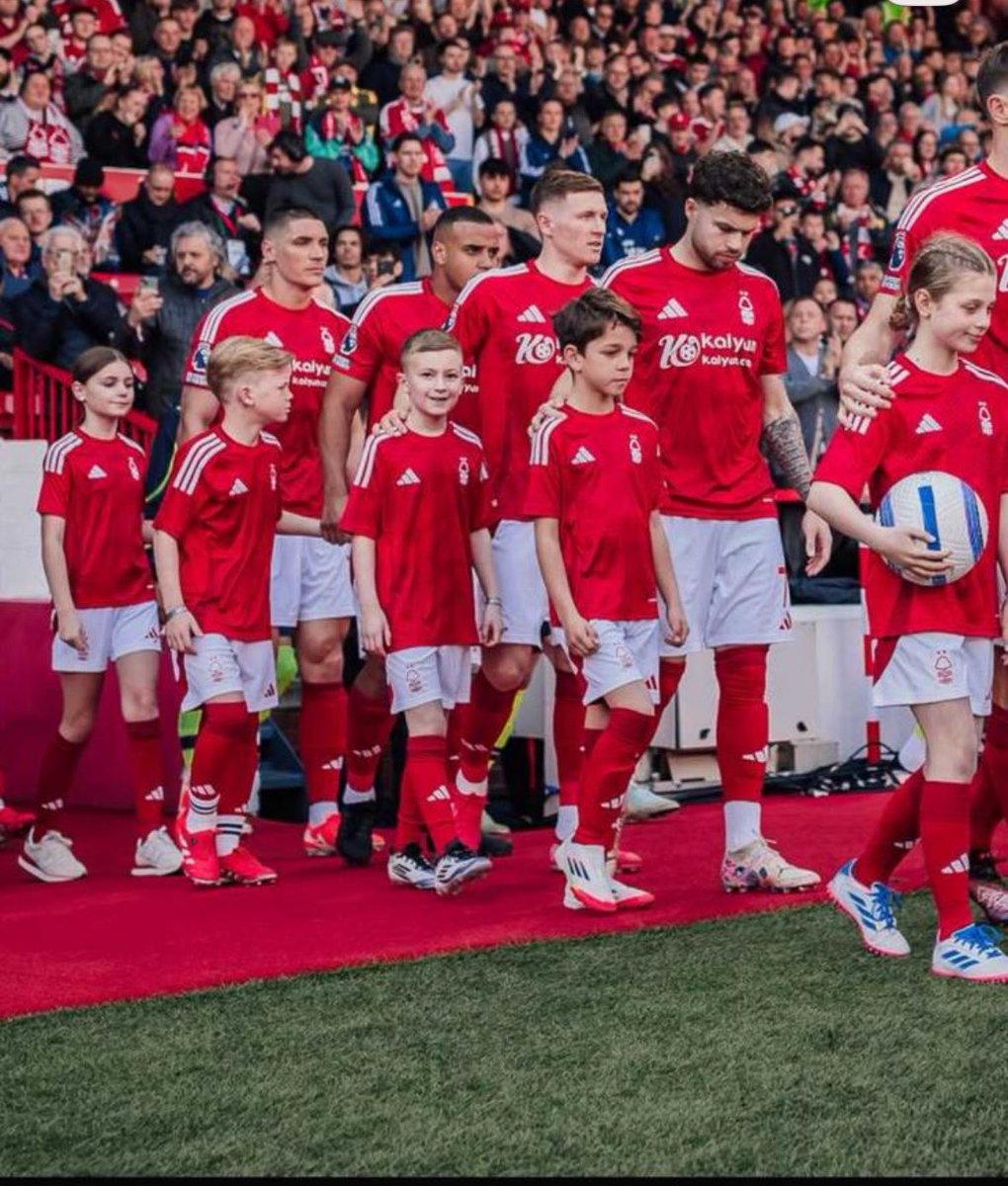 AimieVic's tweet photo. @Caz_NFFC So unbelievably sad. Elliot is such a lovely lad too and a great talent. My son was lucky to walk out with him as mascot last year. Sending prayers and love to all the family. https://t.co/S0MC8HCrap