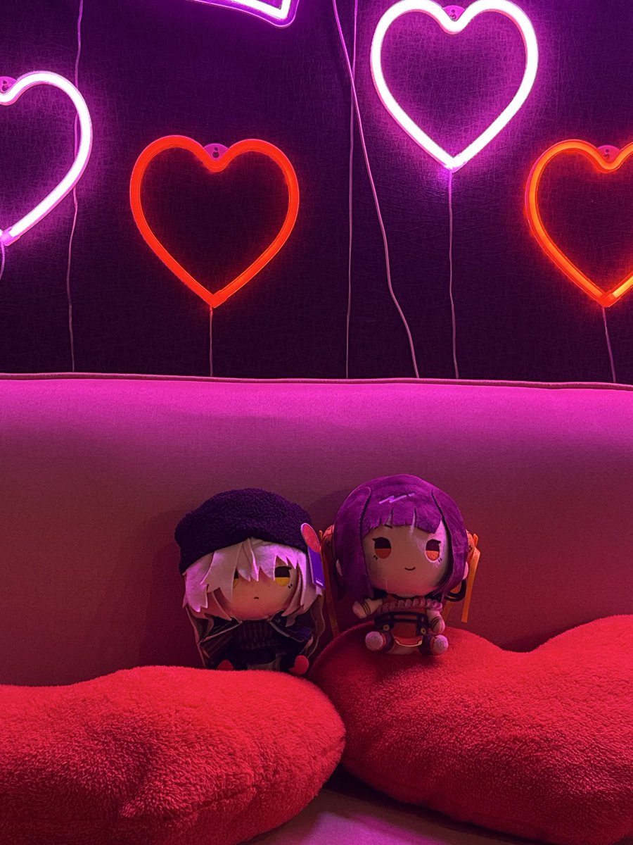 piyo__pet's tweet image. 今日はスモワルコラボ2回目行って来ました！
シャロとゆんゆん連れて行きました。
#ヘブバン
#ヘブバンスモワルコラボ
#smallworld