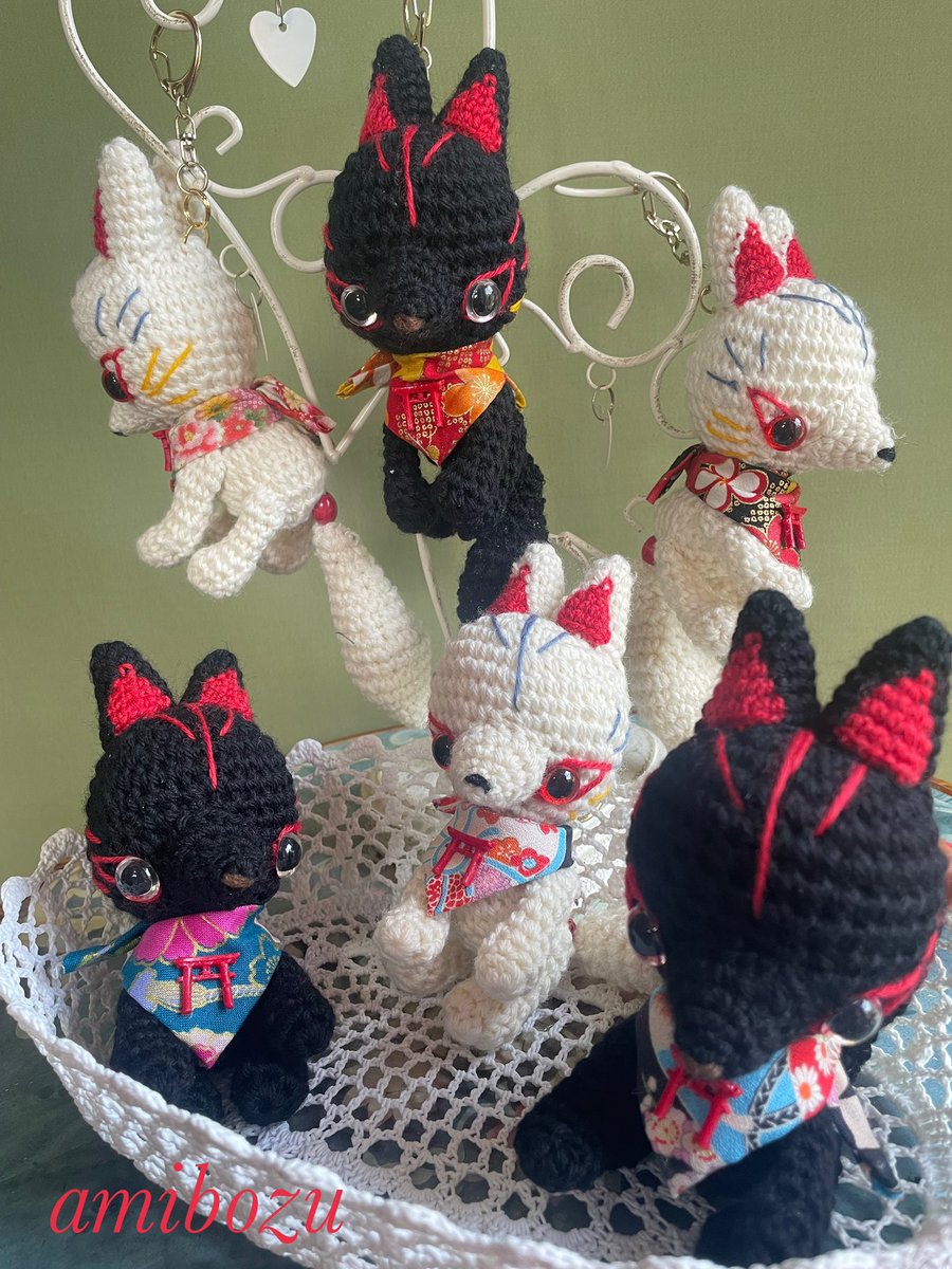 #深川お化け縁日 
　ボチボチ準備できてきました
委託での参加ですがどうぞよろしくお願いいたします
　今回は黒い狐も。
中綿は目立たぬように黒い原毛を入れています