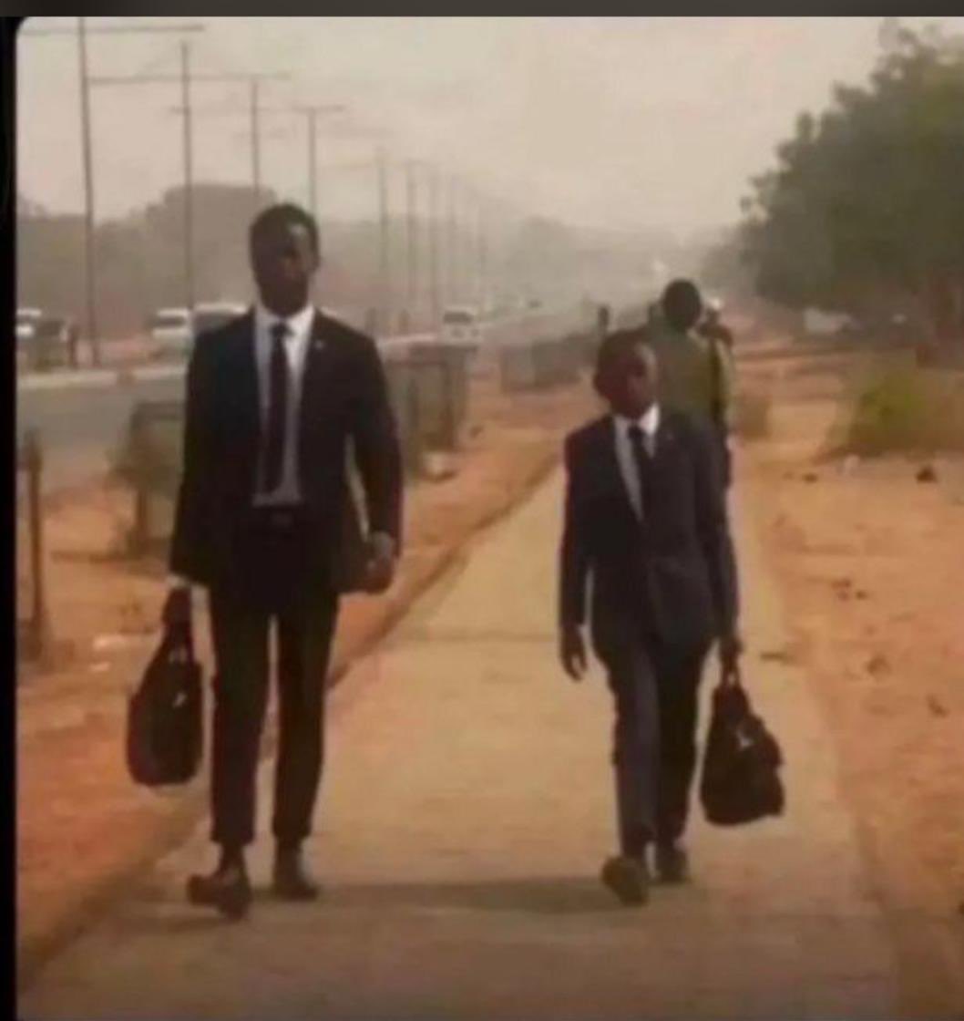 Emma Official tweet media