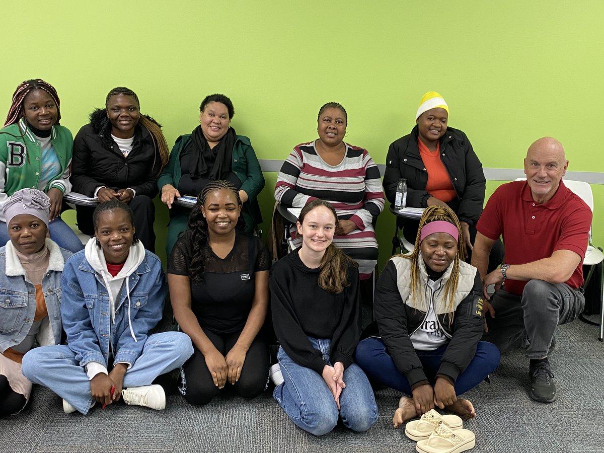 AuPairinCT's tweet image. Nice full class for accredited childcare first aid level 1 with their trainer John. Lovely group of women!
#accreditedtraining #firstaidtraining #certificate