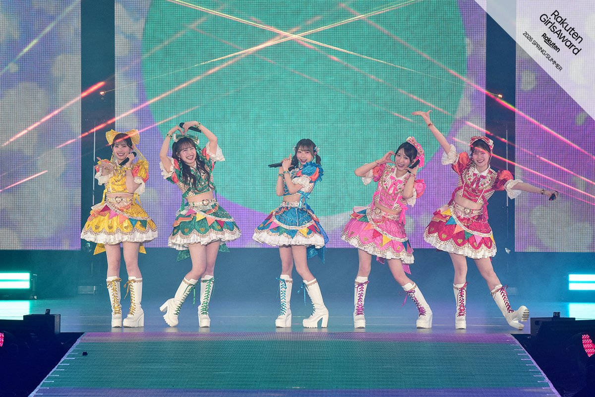 GirlsAward tweet media