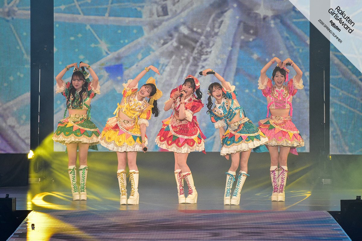 GirlsAward tweet media