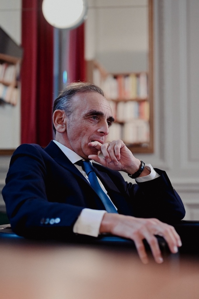 Baby Lone tweet media