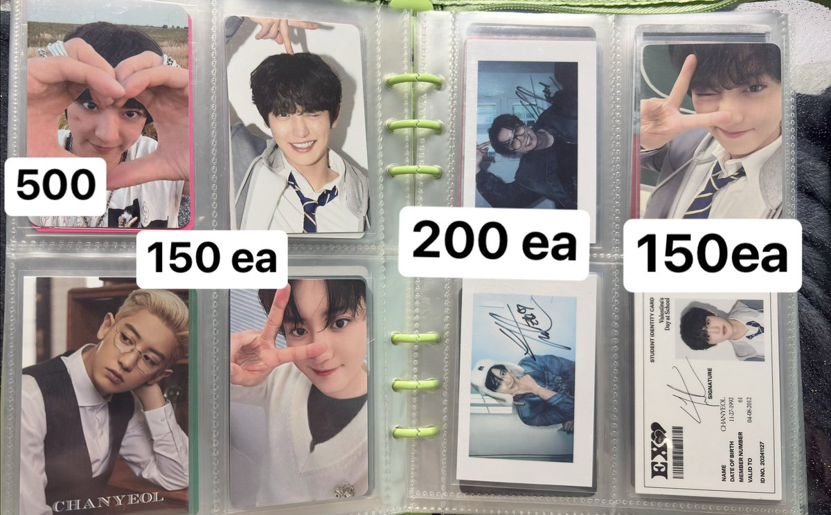 __xoxosh__'s tweet photo. wts lfb exo photocard https://t.co/M9TMiW42jy