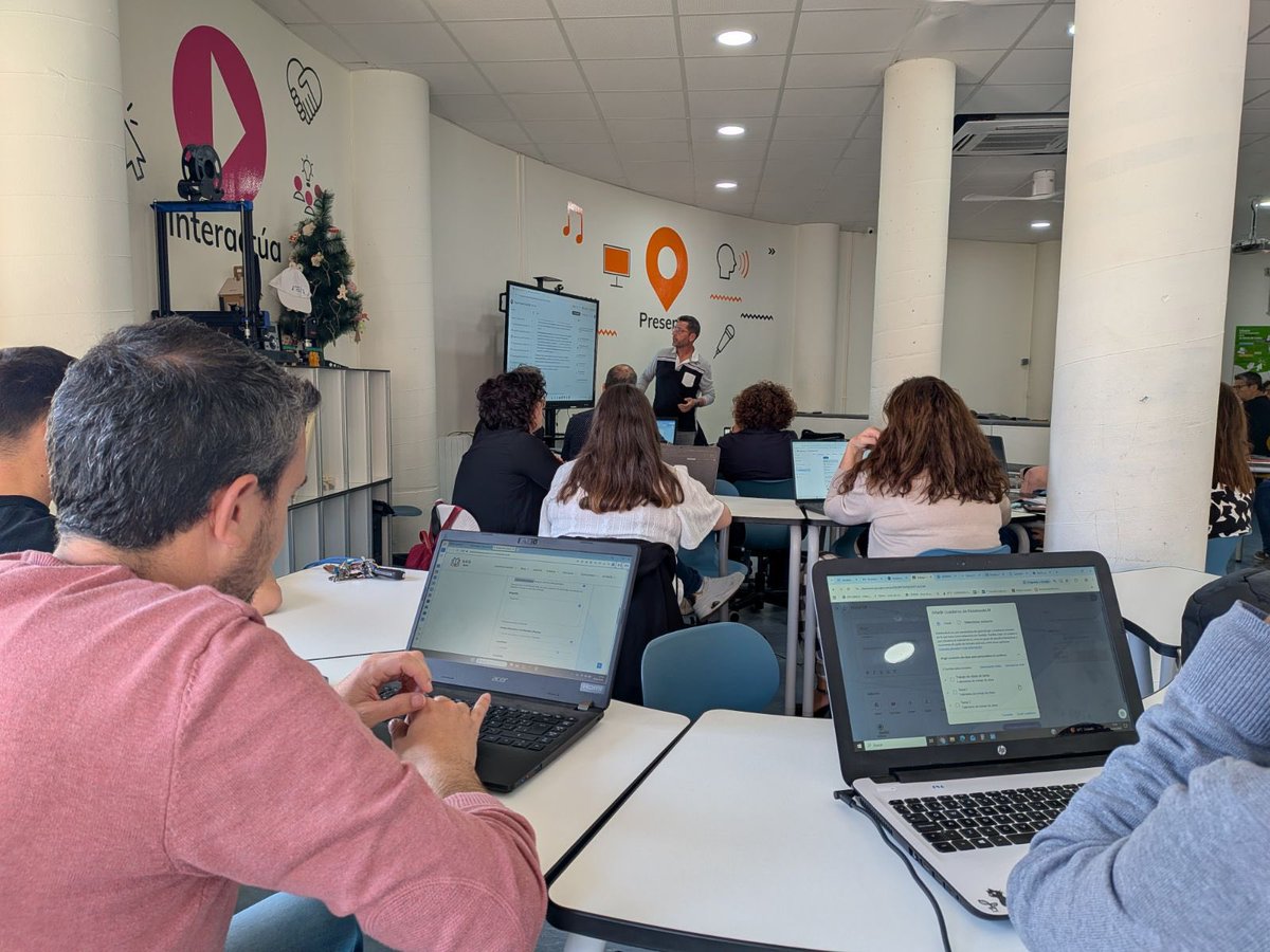 GEGSpain's tweet image. ¡Semana de pura inspiración! 🚀 Madrid y Murcia vibraron con nuestros últimos MeetUps. Gracias a todos los docentes que vinieron a compartir, aprender y transformar la educación juntos. 🤝✨

¡El cambio ocurre cuando nos unimos! 💡
#Educación #claustrovirtual #InnovaciónEducativa