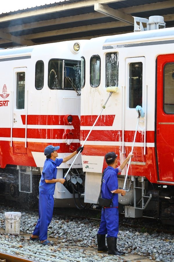 タイ トレイン フォト Thai Train Photo tweet media