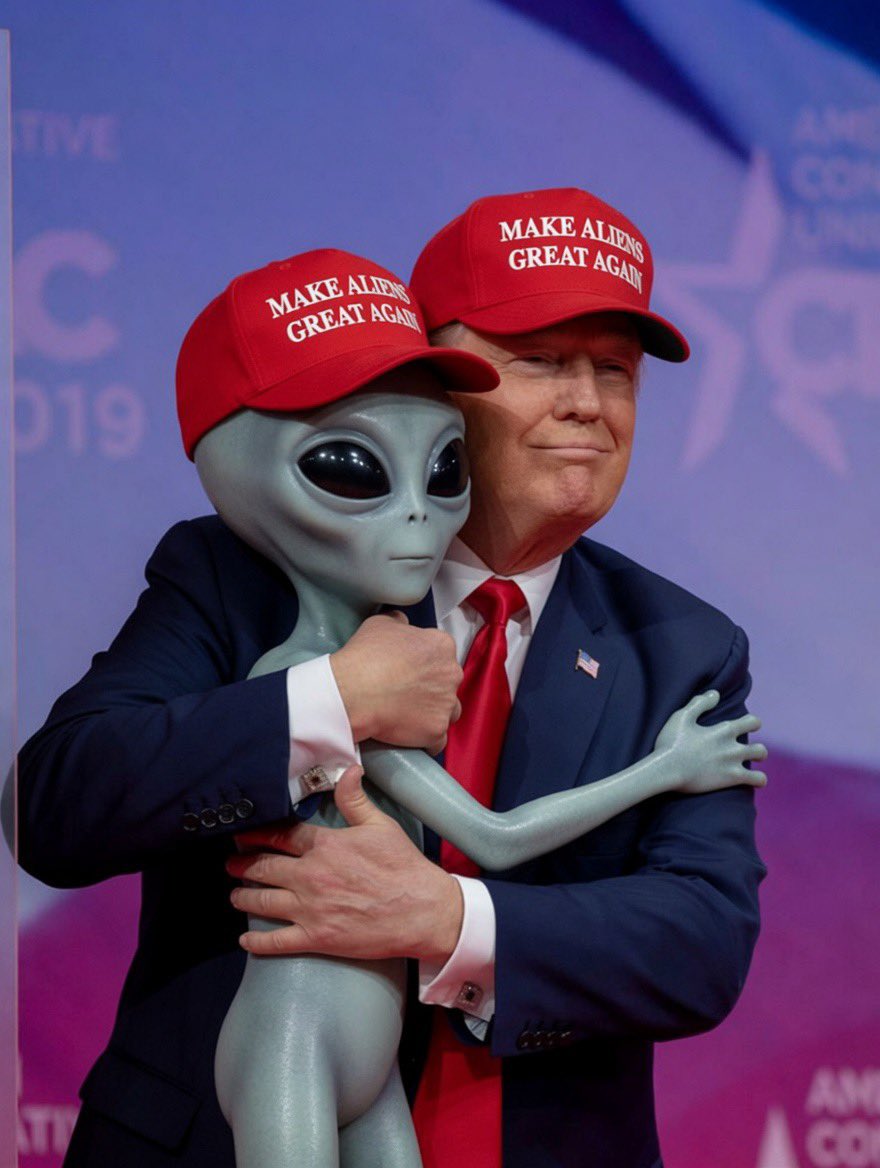 MAGA_Aliens's tweet photo. @Milajoy MAGA- Make Aliens Great Again! Trump is releasing the alien files https://t.co/4tNsFifO1d