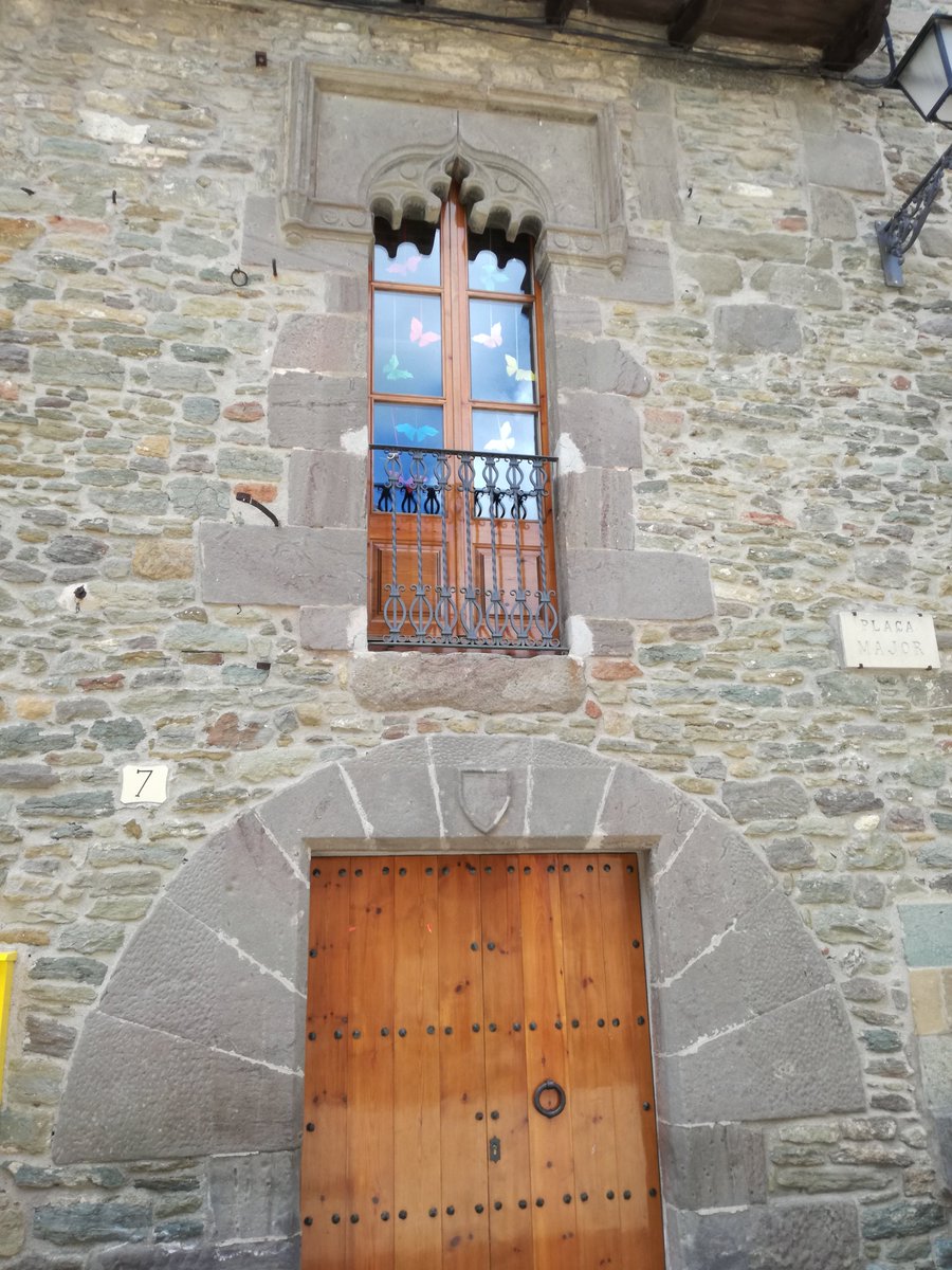 armengol1714's tweet photo. Rupit, un poble en mig d'una natura esplèndida, una arquitectura tradicional que m'agrada, una Catalunya que fora de festes, és tranquila i propera. #Rupit #Cabreres #Osona.

@mo_ro_es @ASerratCliment @Marllum3 @nadeu_pujol @MarcelinaPepeta @LluisMolin89719 @EvamolloNov @cuarda29 @lotemplat @Dpujado77