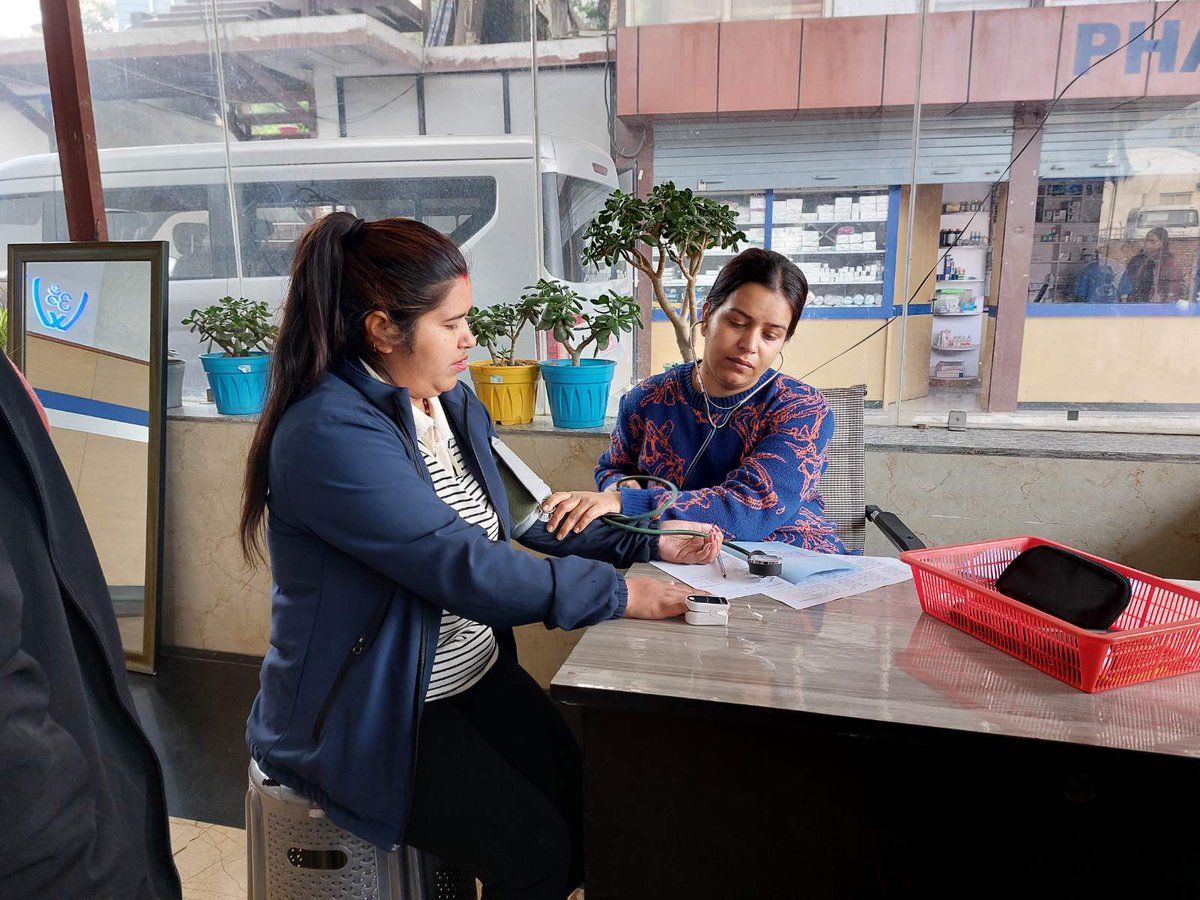 easysoftwarenp's tweet photo. Easy Staff Health Checkup Program 🩺

A moment focused on the well-being of our team at Easy Software. The focus of this program is to help the team stay informed about their health and encourage simple, regular care habits.

#easysoftware #staffhealthcheckup #Wellbeing https://t.co/gWAwJeAaFb