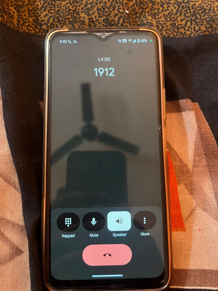 Sumitya40148317's tweet photo. The electricity department has crossed all limits,I recharged at 1:00 PM and electricity came at 2:40 PM, no one is talking when I called 1912, request @UPPCLLKO @UppclMedia
@edpmcuppcl @hydelatul @aksharmaBharat @UPPCLLKO https://t.co/oygS2wsanv