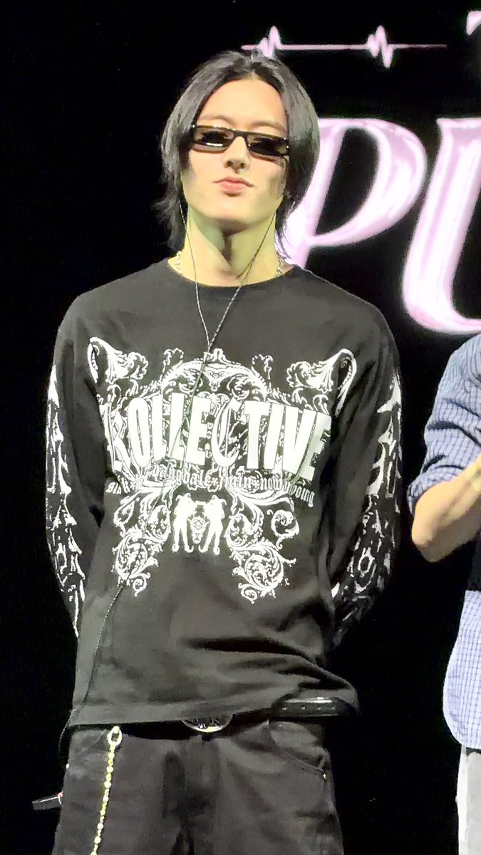 er⭑🦋๋࣭😔 tweet media