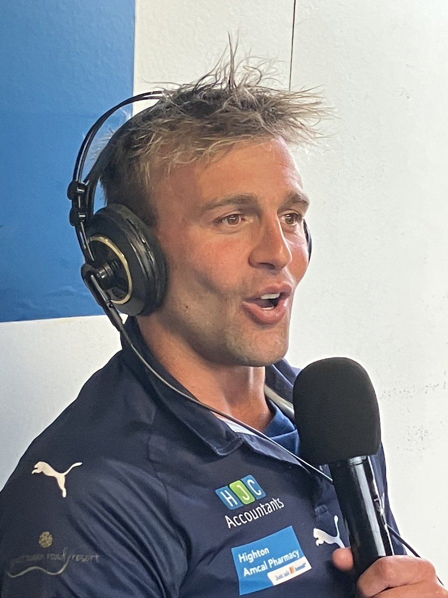 K rock Football tweet media