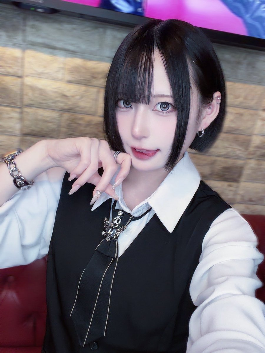 織田信長 tweet media