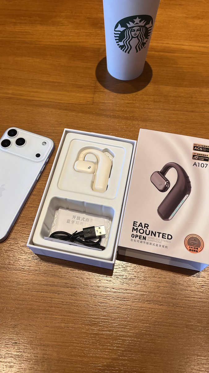 Chris76121694's tweet image. Unboxed my new [product type, e.g., wireless earbuds]! Tiny size, big sound—perfect for on-the-go.  #TechUnboxing #PortableVibes